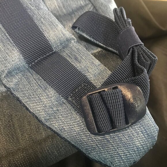 Herschel Backpack Little America Denim Red Stripe Interior 20 x 14.5" Unisex EUC - Picture 5 of 12